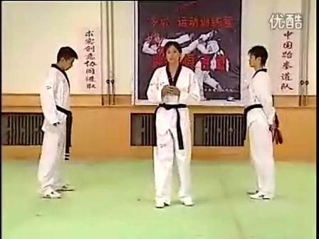 跆拳道双飞踢教学视频,一招制胜的空中杀招教学