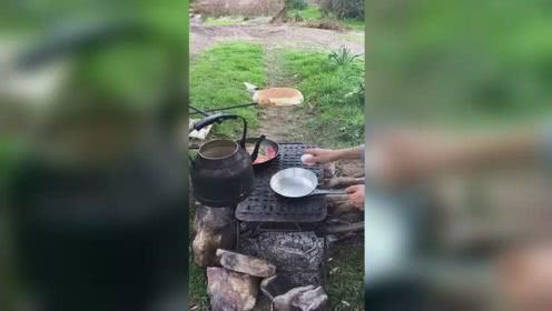 野外做饭视频,跟随视频学习户外烹饪技巧